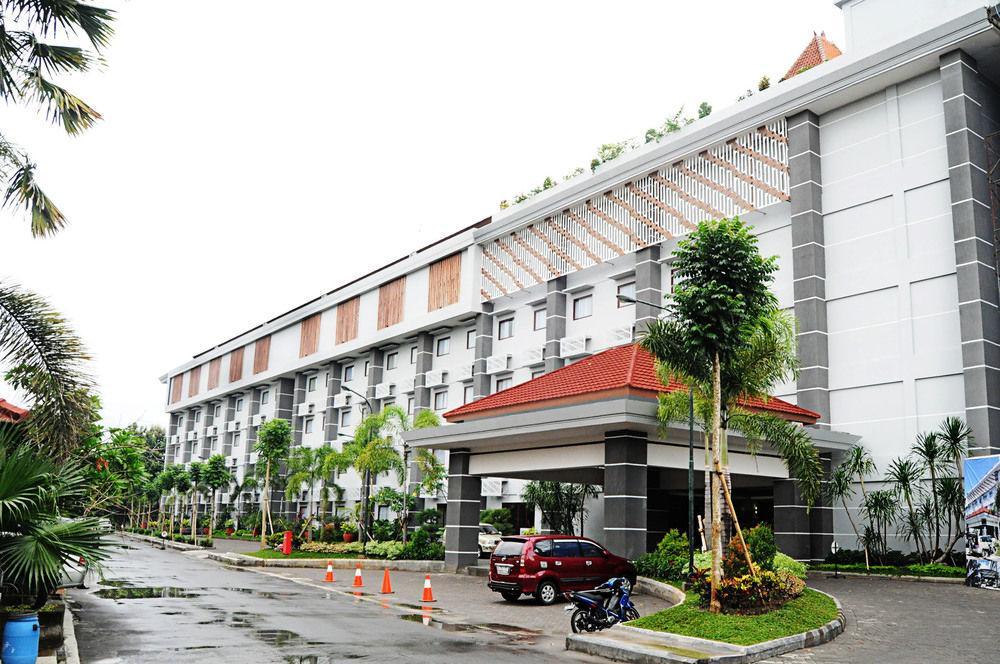 Grand Hap Solo Hotel Kültér fotó
