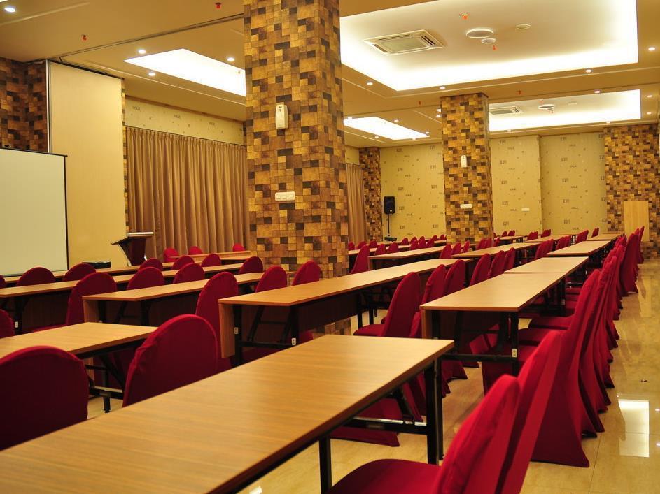 Grand Hap Solo Hotel Kültér fotó